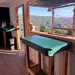 Monkey Tiny Barnhouse With Amazing Views At Zevariclub! Holiday home Folhadosa