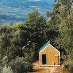 Holiday home Monkey Tiny Barnhouse With Amazing Views At Zevariclub! Folhadosa