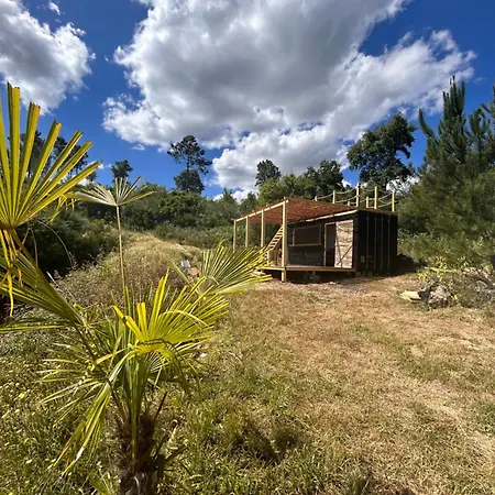 בית נופש Monkey Tiny Barnhouse With Amazing Views At Zevariclub! Folhadosa