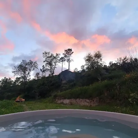 Monkey Tiny Barnhouse With Amazing Views At Zevariclub! בית נופש
