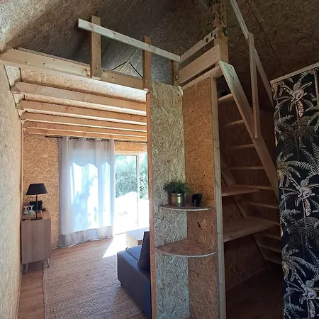 Monkey Tiny Barnhouse With Amazing Views!