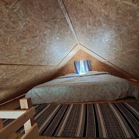 Monkey Tiny Barnhouse With Amazing Views At Zevariclub! Folhadosa