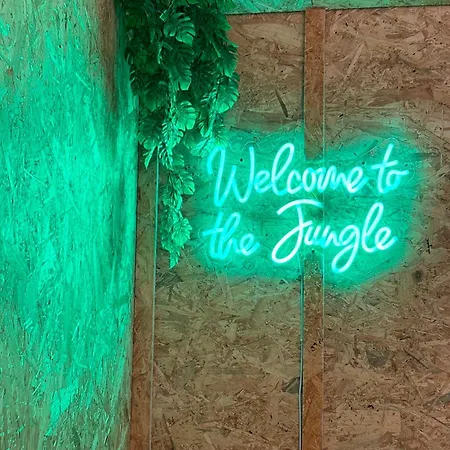 Monkey Tiny Barnhouse With Amazing Views At Zevariclub! Ferienhaus Folhadosa