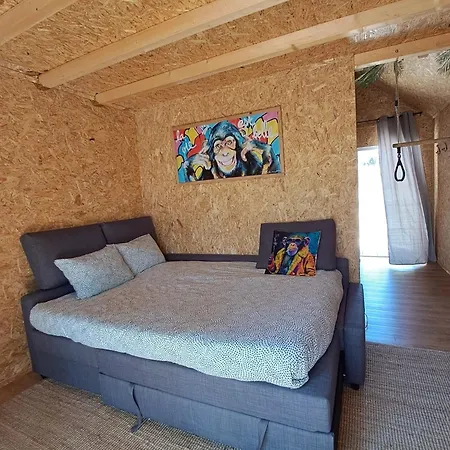Monkey Tiny Barnhouse With Amazing Views At Zevariclub! Folhadosa