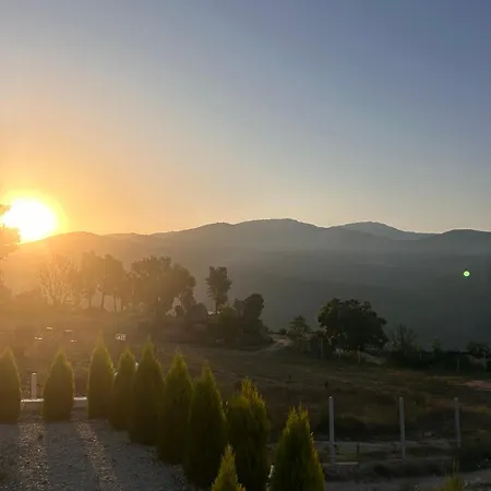 Monkey Tiny Barnhouse With Amazing Views At Zevariclub! Σπίτι διακοπών