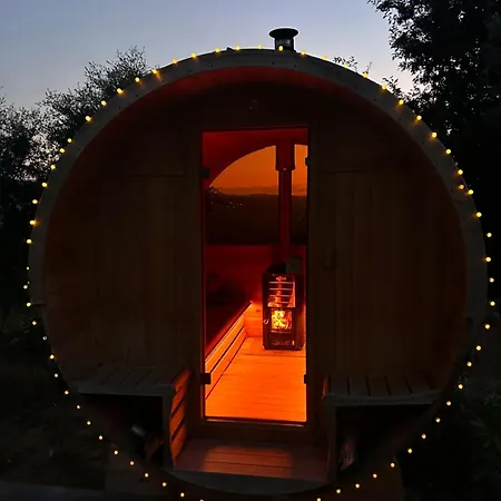 Monkey Tiny Barnhouse With Amazing Views At Zevariclub!