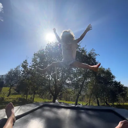 Monkey Tiny Barnhouse With Amazing Views At Zevariclub! בית נופש *