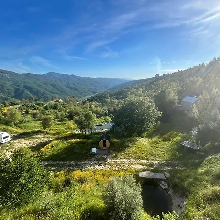 בית נופש Monkey Tiny Barnhouse With Amazing Views At Zevariclub! *
