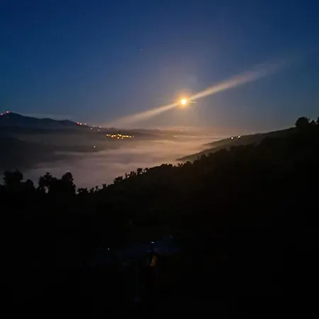 Monkey Tiny Barnhouse With Amazing Views At Zevariclub! Ferienhaus Folhadosa