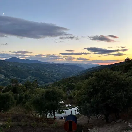度假居 Monkey Tiny Barnhouse With Amazing Views At Zevariclub! *