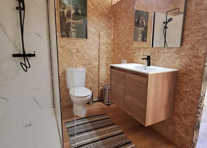 Monkey Tiny Barnhouse With Amazing Views At Zevariclub!