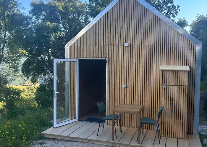 Monkey Tiny Barnhouse With Amazing Views At Zevariclub! Folhadosa