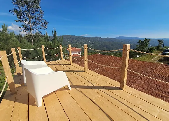 בית נופש Monkey Tiny Barnhouse With Amazing Views At Zevariclub! Folhadosa