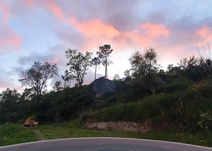 Monkey Tiny Barnhouse With Amazing Views At Zevariclub! Casa de Férias