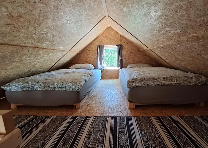 Dom wakacyjny Monkey Tiny Barnhouse With Amazing Views At Zevariclub! *