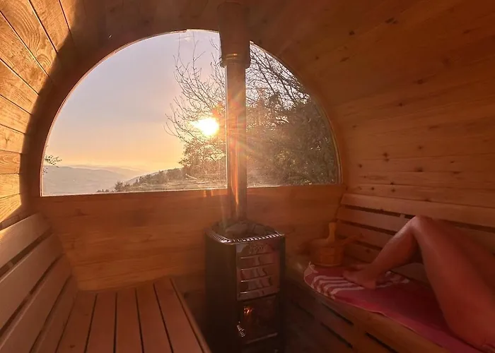 Monkey Tiny Barnhouse With Amazing Views At Zevariclub! בית נופש Folhadosa