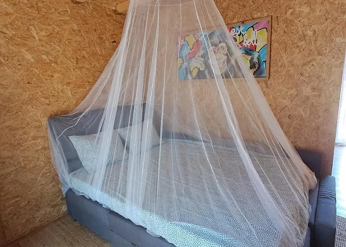 Monkey Tiny Barnhouse With Amazing Views At Zevariclub! Casa de Férias *